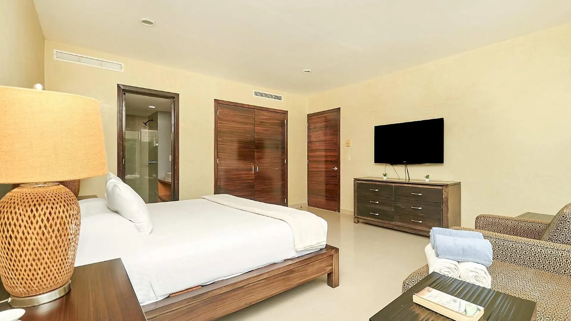 Tranquil Stay With Pool Private Terrace And Bbq Плая-дель-Кармен