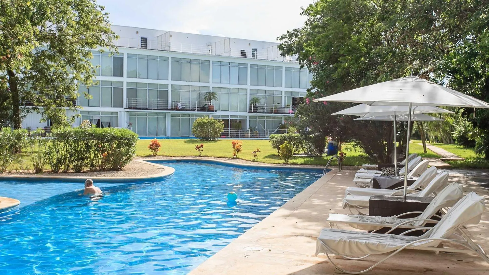 Tranquil Stay With Pool Private Terrace And Bbq Playa del Carmen México