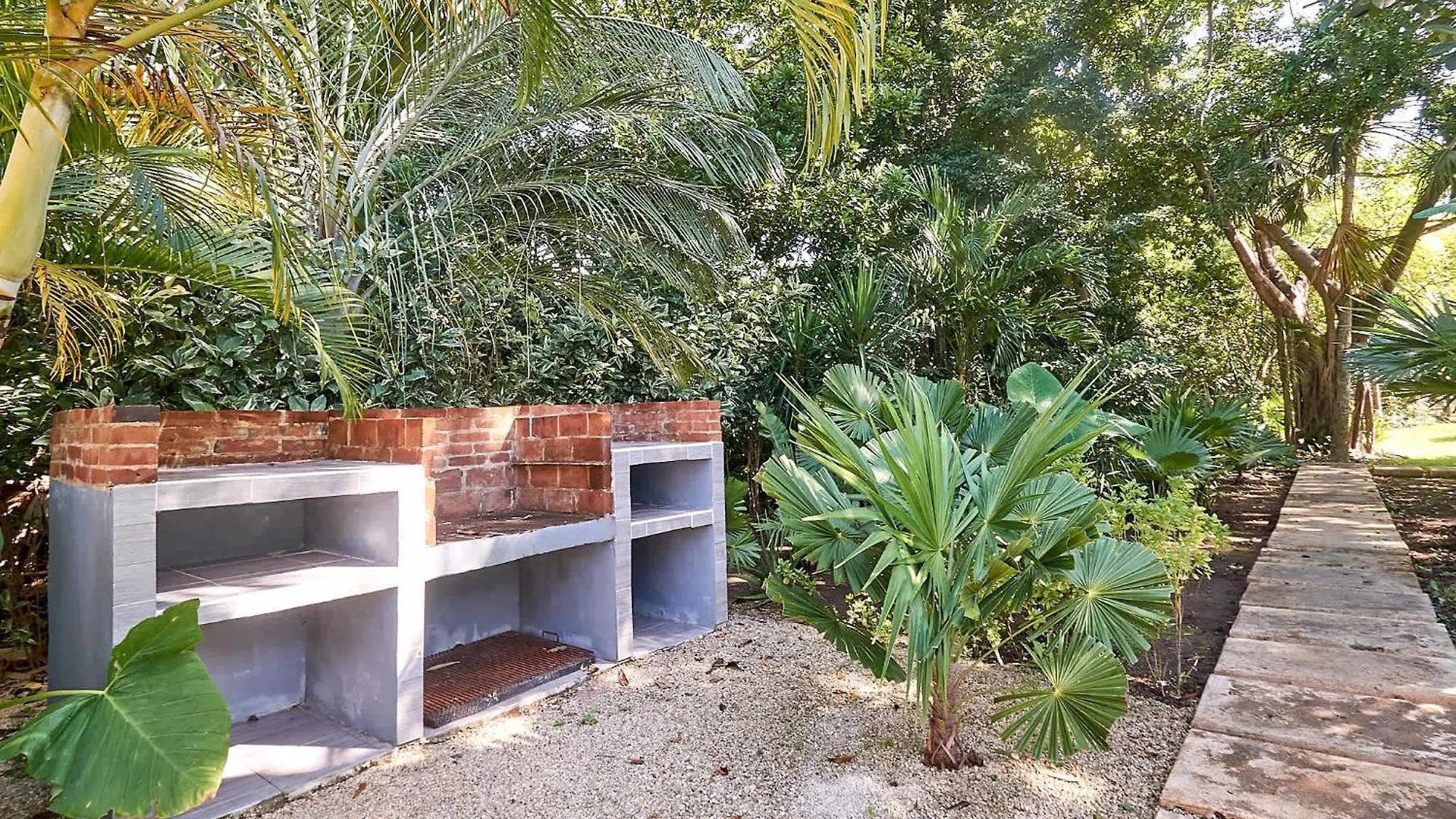 Apartamento Tranquil Stay With Pool Private Terrace And Bbq Playa del Carmen