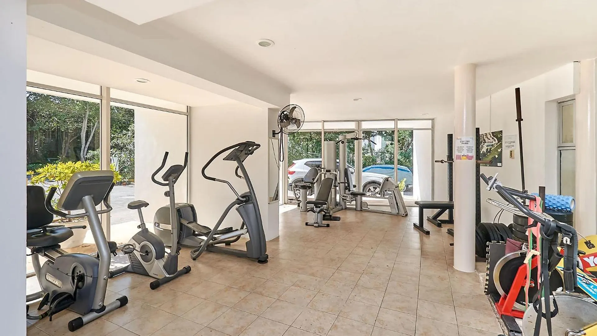 Tranquil Stay With Pool Private Terrace And Bbq Playa del Carmen 0*,  México